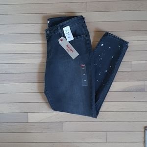 NWT Women's Levi's